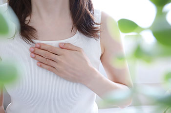 キャプション1 女優が教える腹式呼吸で免疫力を上げて病気にならない体づくり「reviere(リヴィエール)」不安を解消